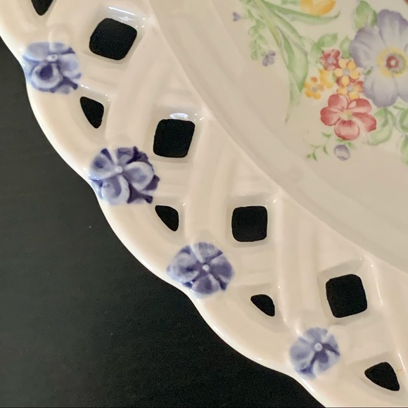 Tosho Butterly & Flower 13” Lace Border Four Section Plate Japanese Fine China - Picture 5 of 10